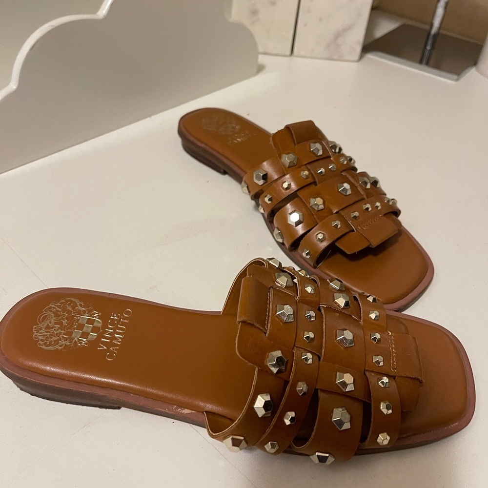 Vince Camuto Studded Leather
Slide Sandals Neverna
Sandstone - Picture 2 of 10